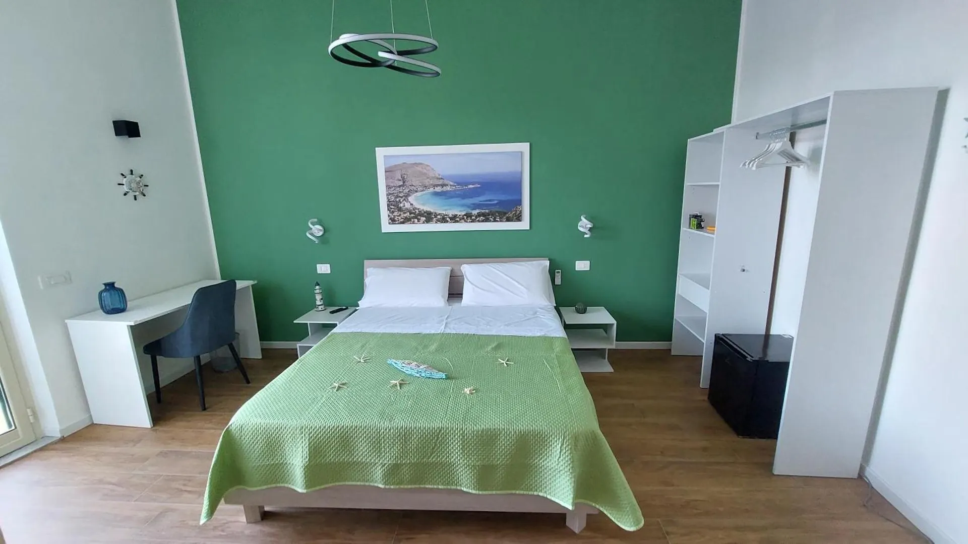 La Terrazza Del Sole Di Mondello Apartment Palermo Homestay