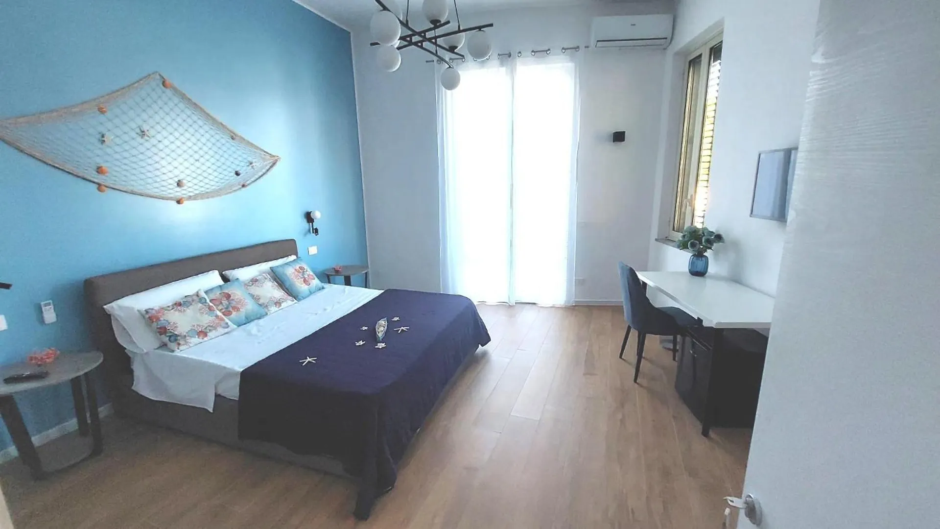Homestay La Terrazza Del Sole Di Mondello Apartment Palermo