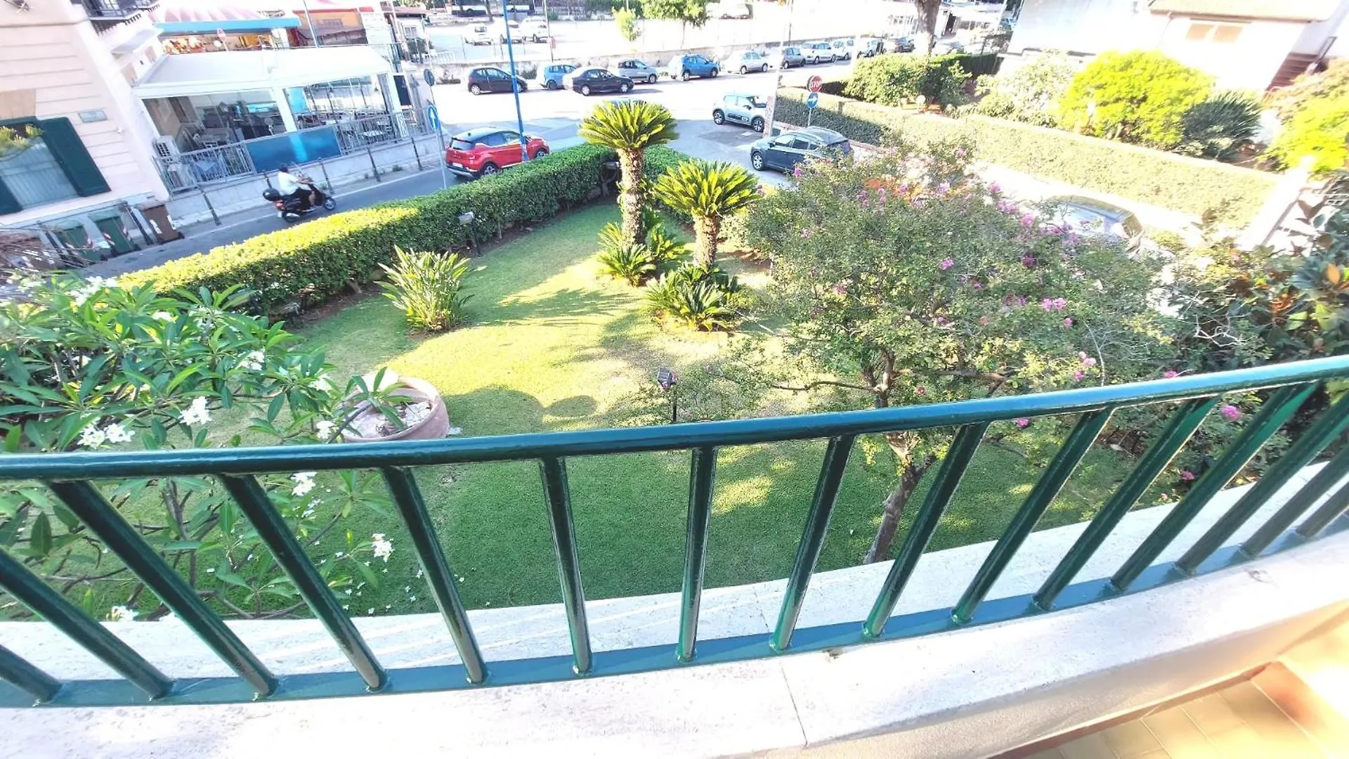 Appartamento La Terrazza Del Sole Di Mondello Palermo 0*,