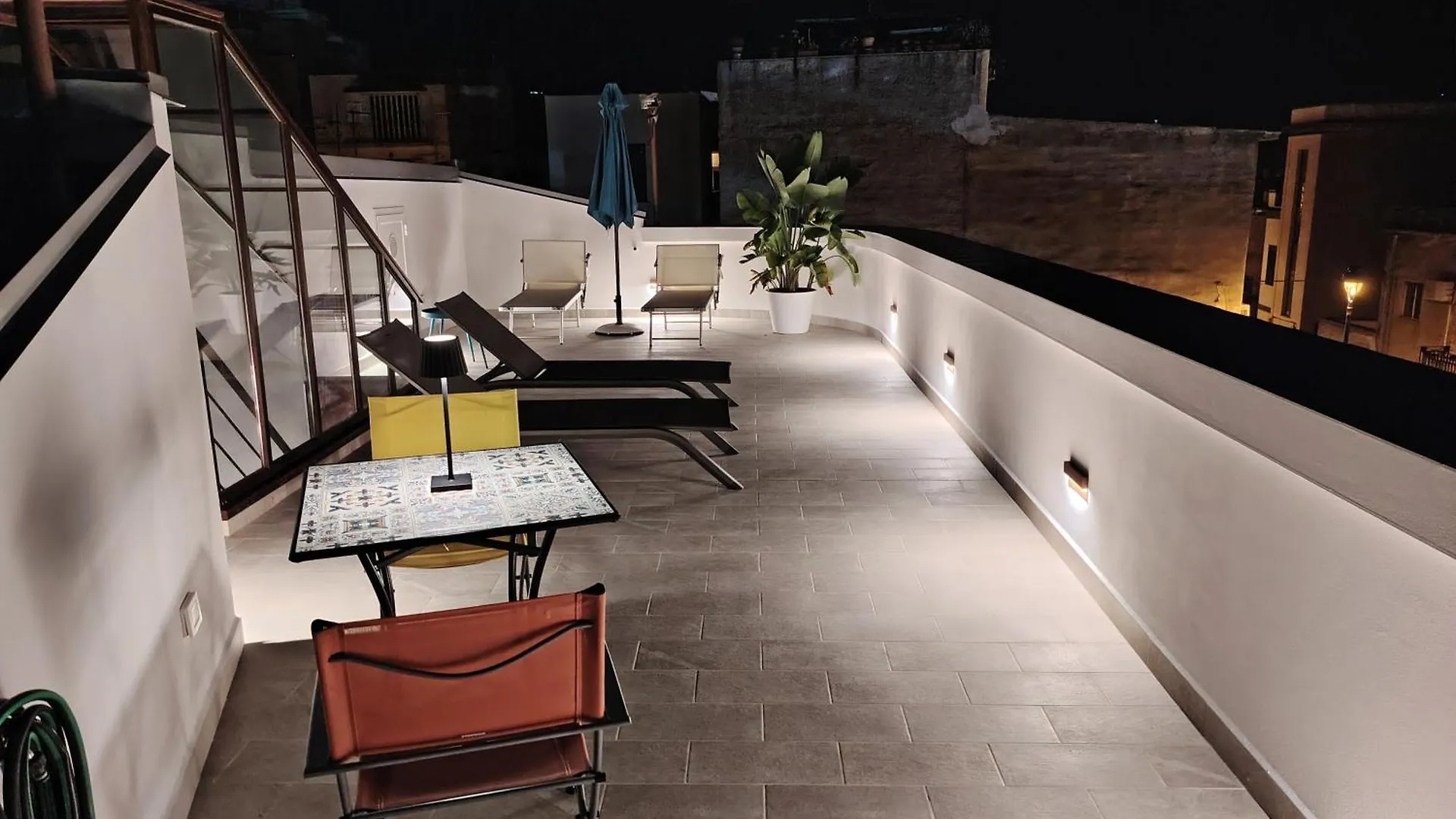 דירות פלרמו La Terrazza Del Sole Di Mondello